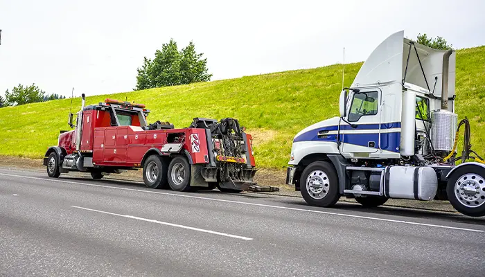 semi truck towing for loaded trucks.webp